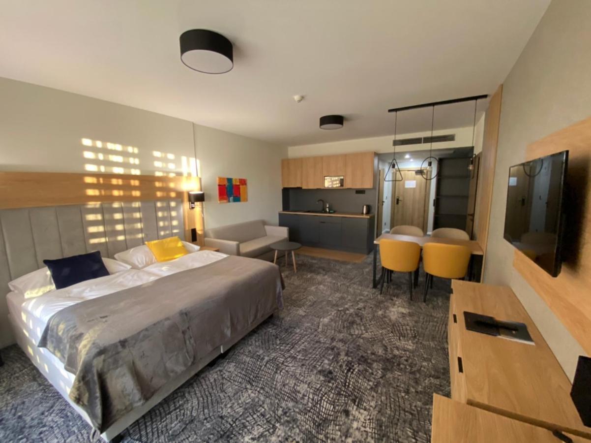 Apartment Friends Besenova - Free Swinning Pool Ngoại thất bức ảnh