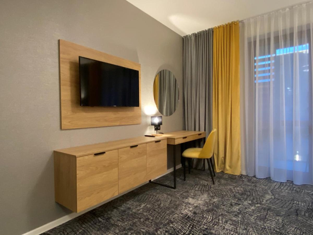 Apartment Friends Besenova - Free Swinning Pool Ngoại thất bức ảnh
