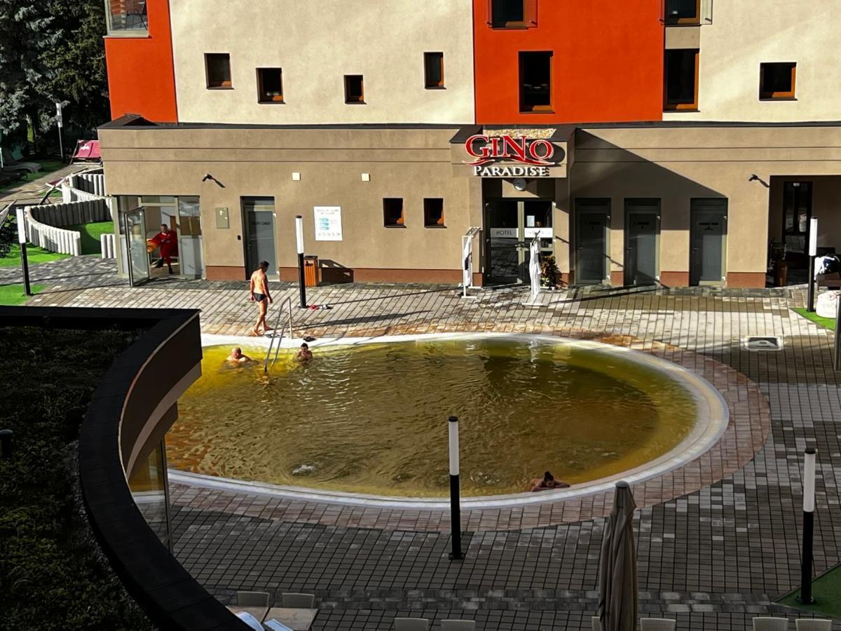 Apartment Friends Besenova - Free Swinning Pool Ngoại thất bức ảnh